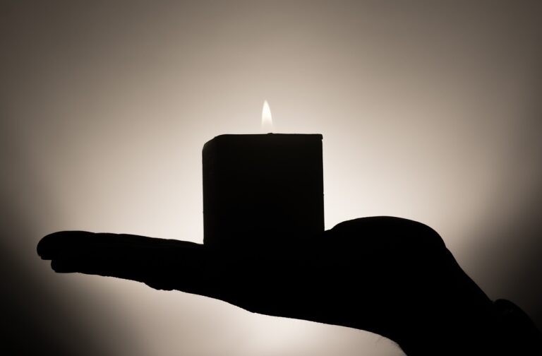 candle, hand, candlelight-335965.jpg